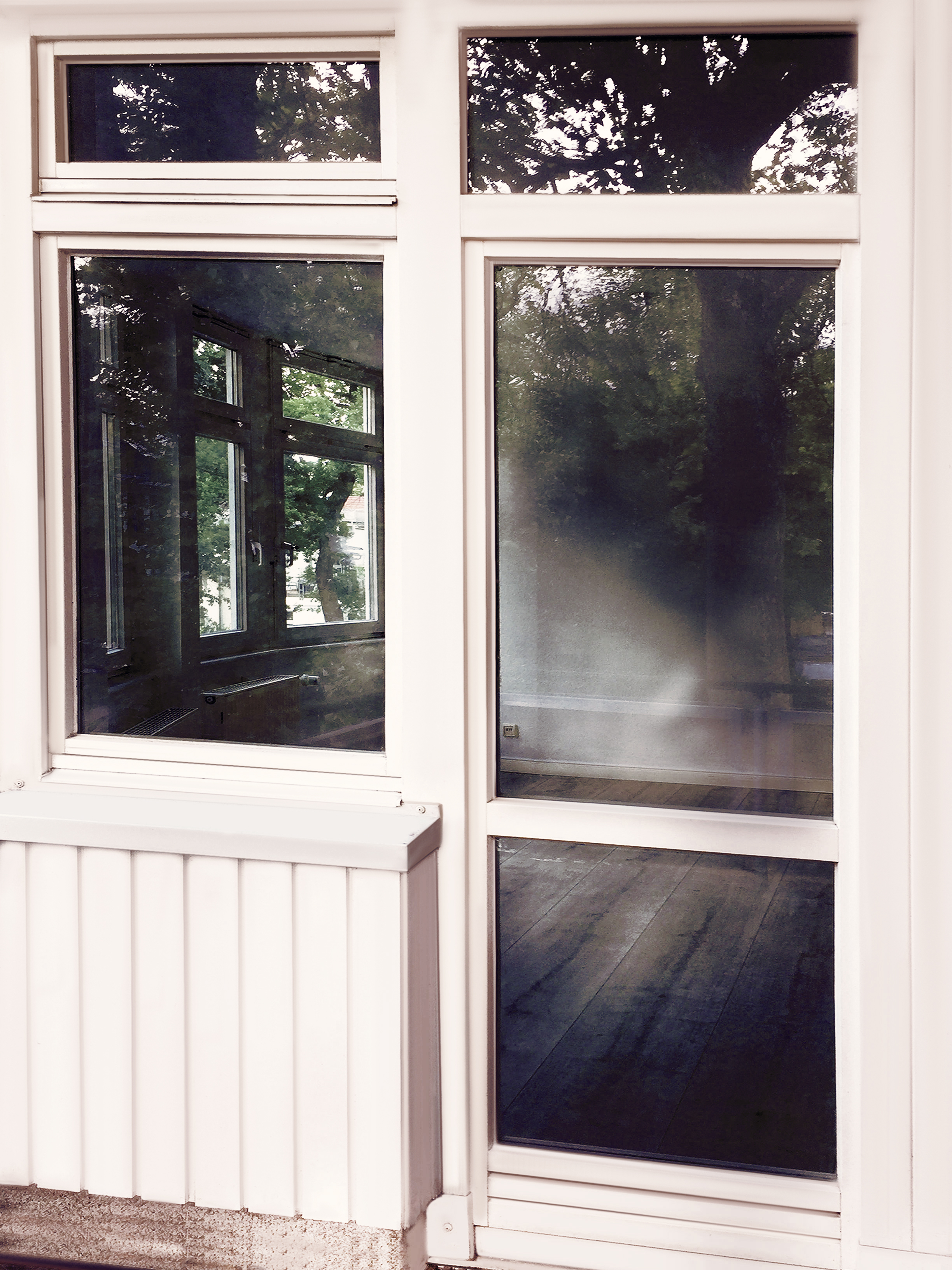 Balkon mit Blick ins Balkonzimmer